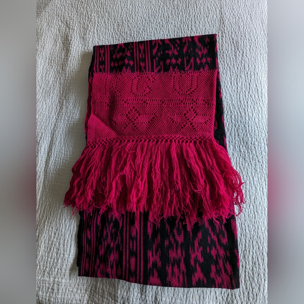 Vintage Authentic Ecuadorian Shawl